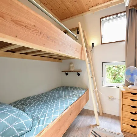 Chalet With Balcony In Veluwe, Cleaning Included *