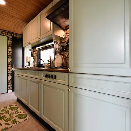 With Balcony In Veluwe, Cleaning Included Chalet